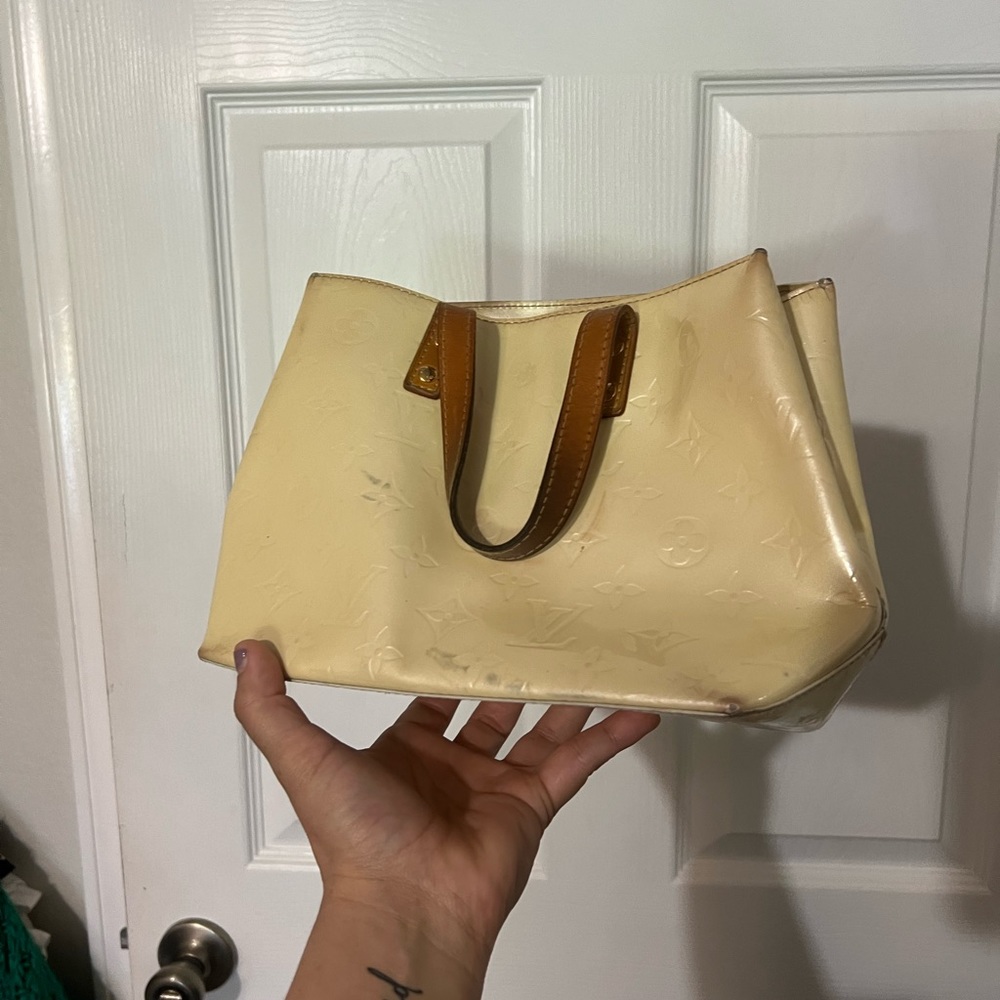 Authentic Lv- - image 4